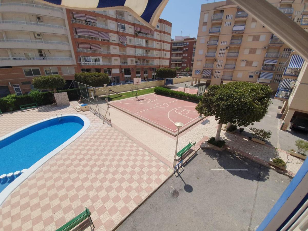 Mediterraneo Santa Pola Exterior foto